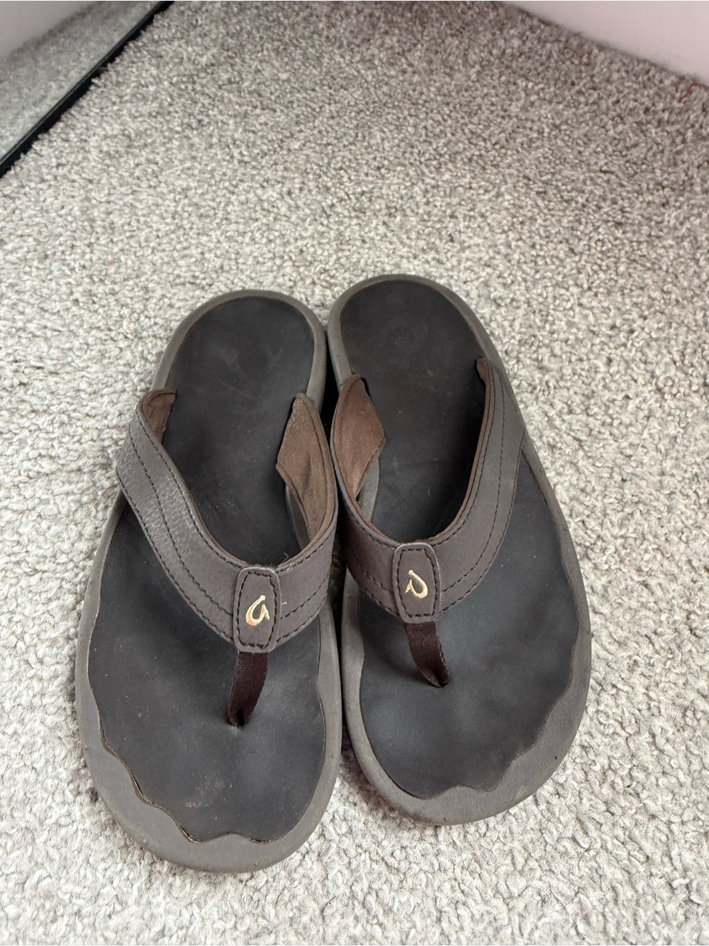 OLUKAI Ohana Dark Java Brown Beach Sandal